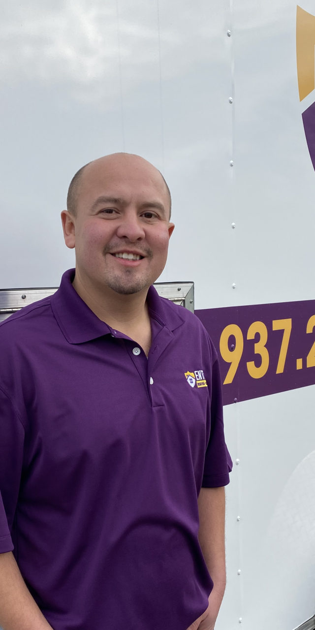 Entrust Roofing Founder Oscar Lopez